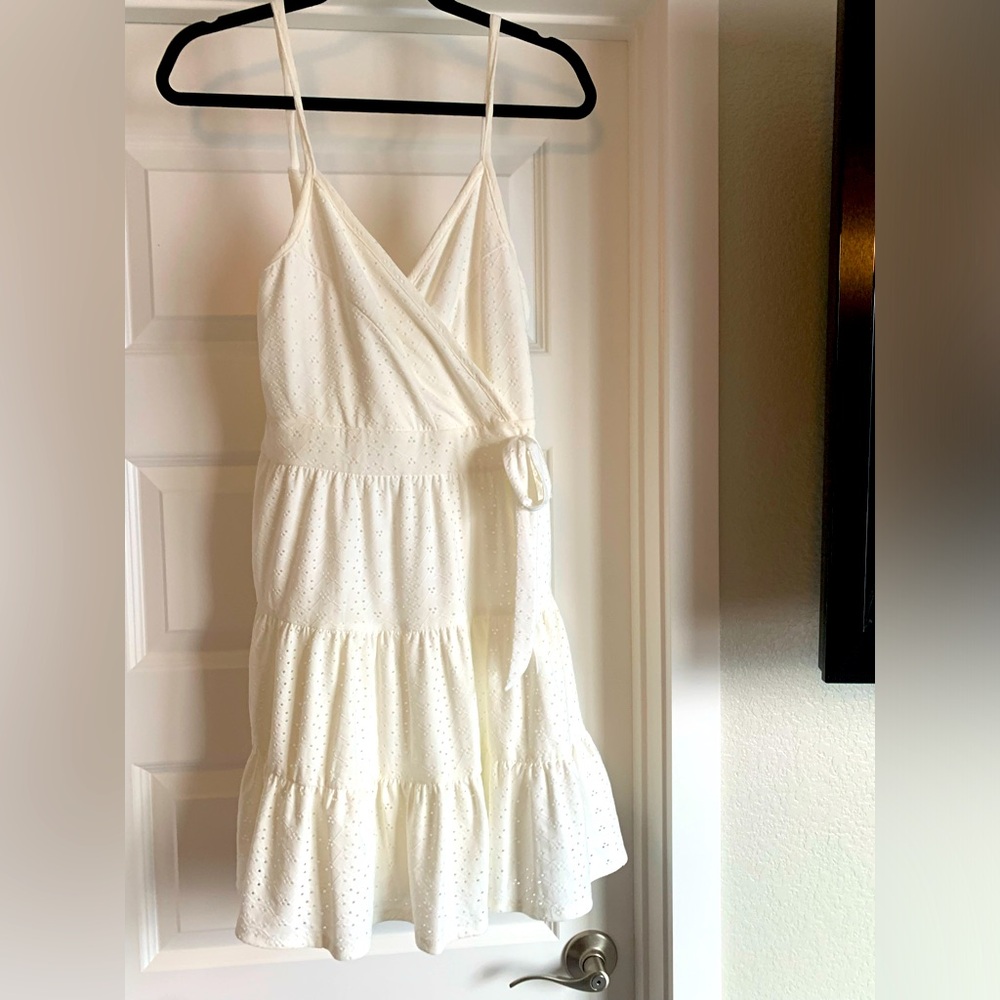 Venus white eyelet dress never worn